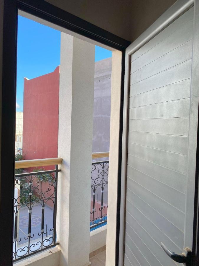 Maison Lyazid Appartement *